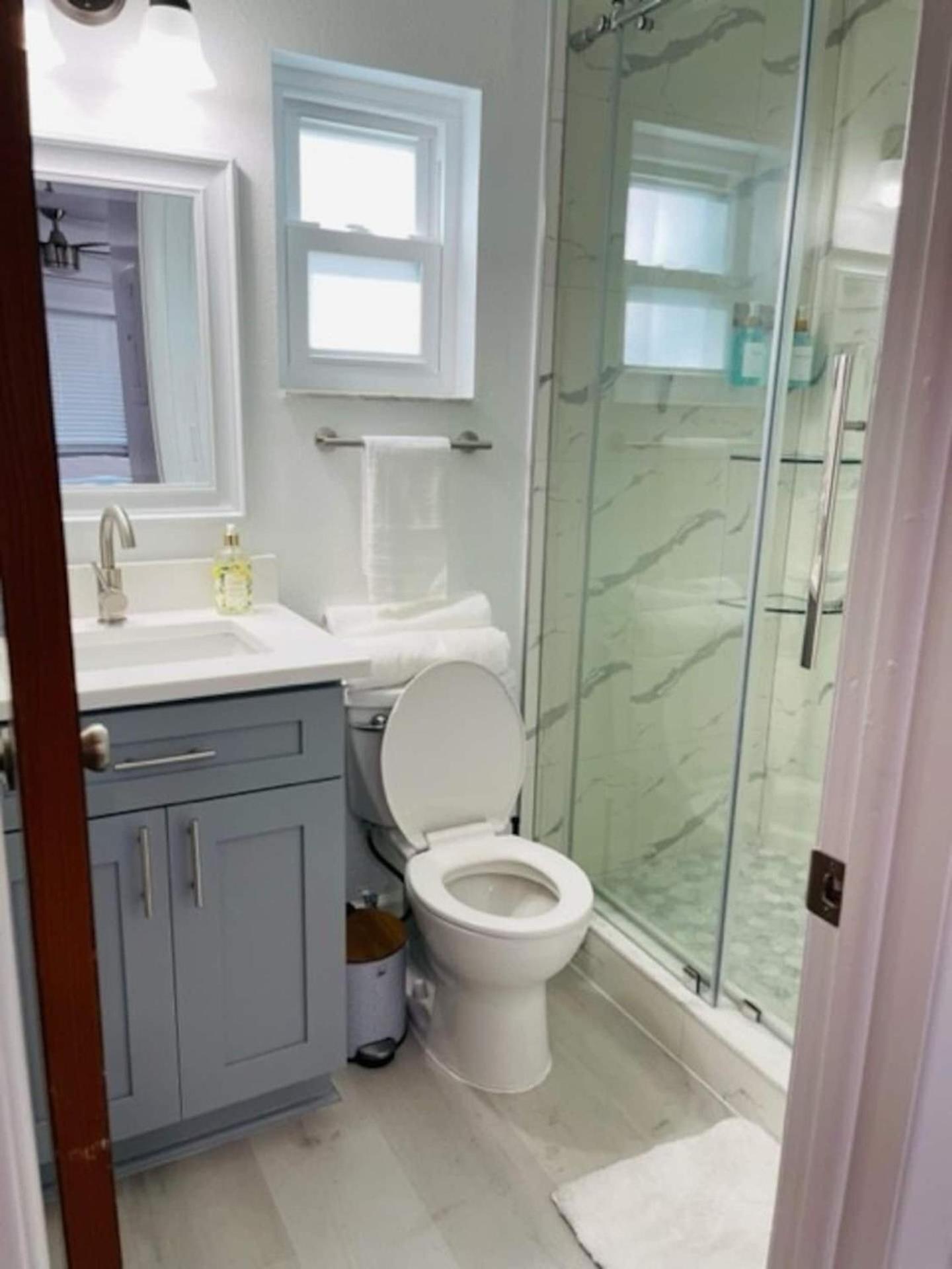 Walk Everywhere! 1-Bedroom Gem In Downtown Hub New Port Richey Ngoại thất bức ảnh